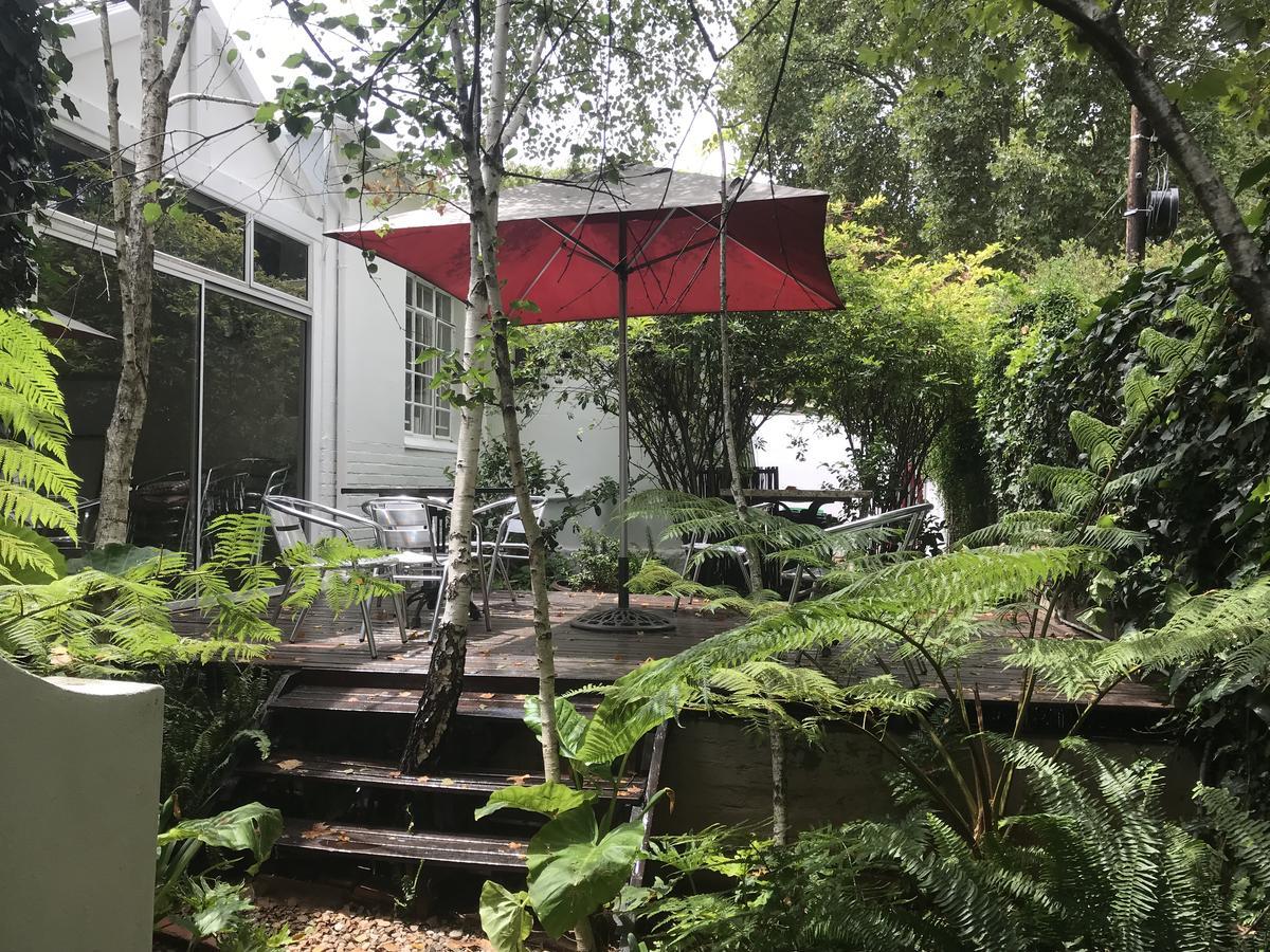 Life On 3Rd Hotel Johannesburg Exterior photo